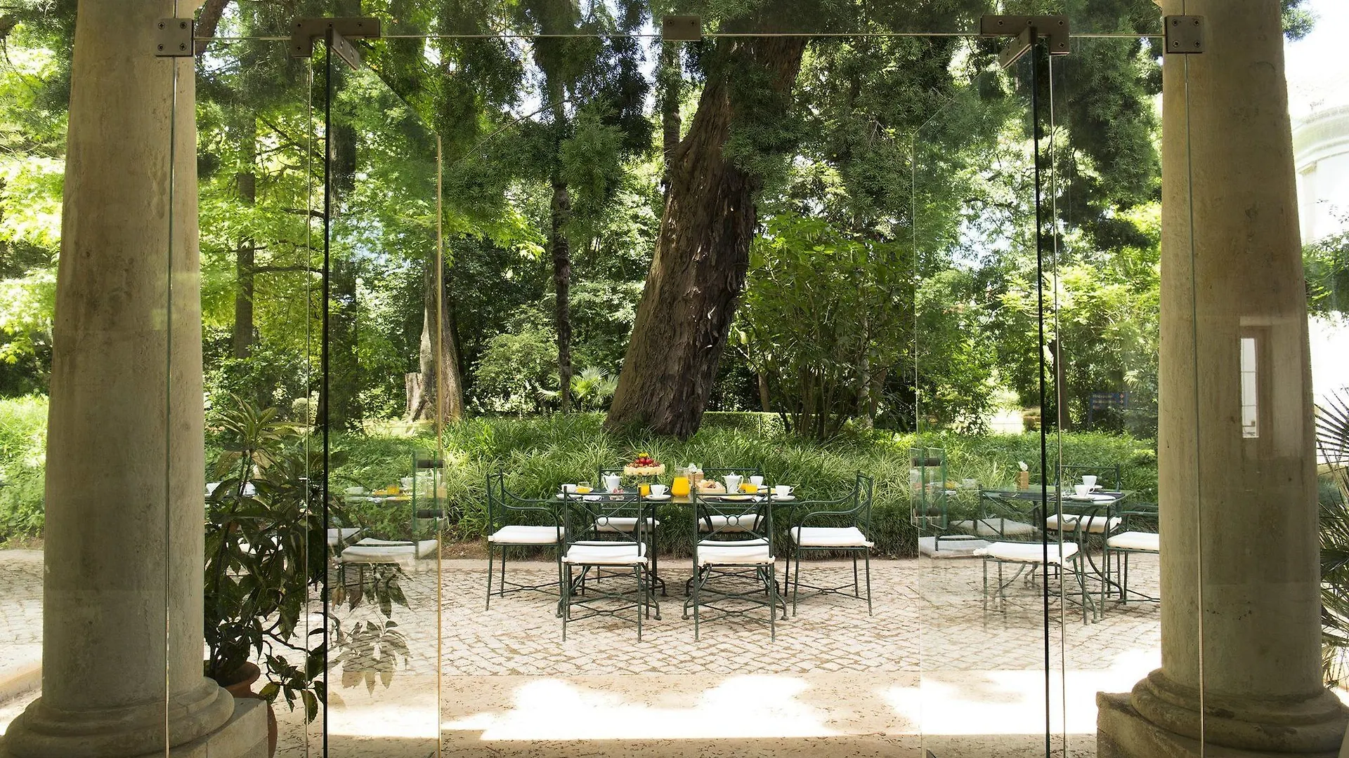 Hotel Quinta Das Lagrimas - Small Luxury Hotels Coimbra 5*,